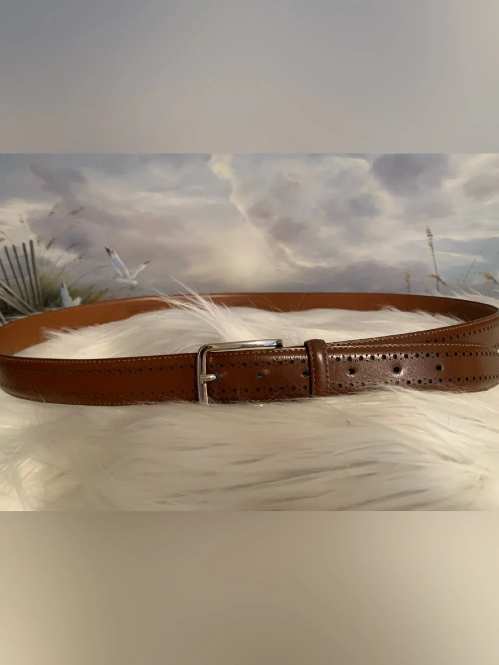 BROOKS BROTHERS men’s 100% leather Brogue details brown belt Size 44 VGUC +